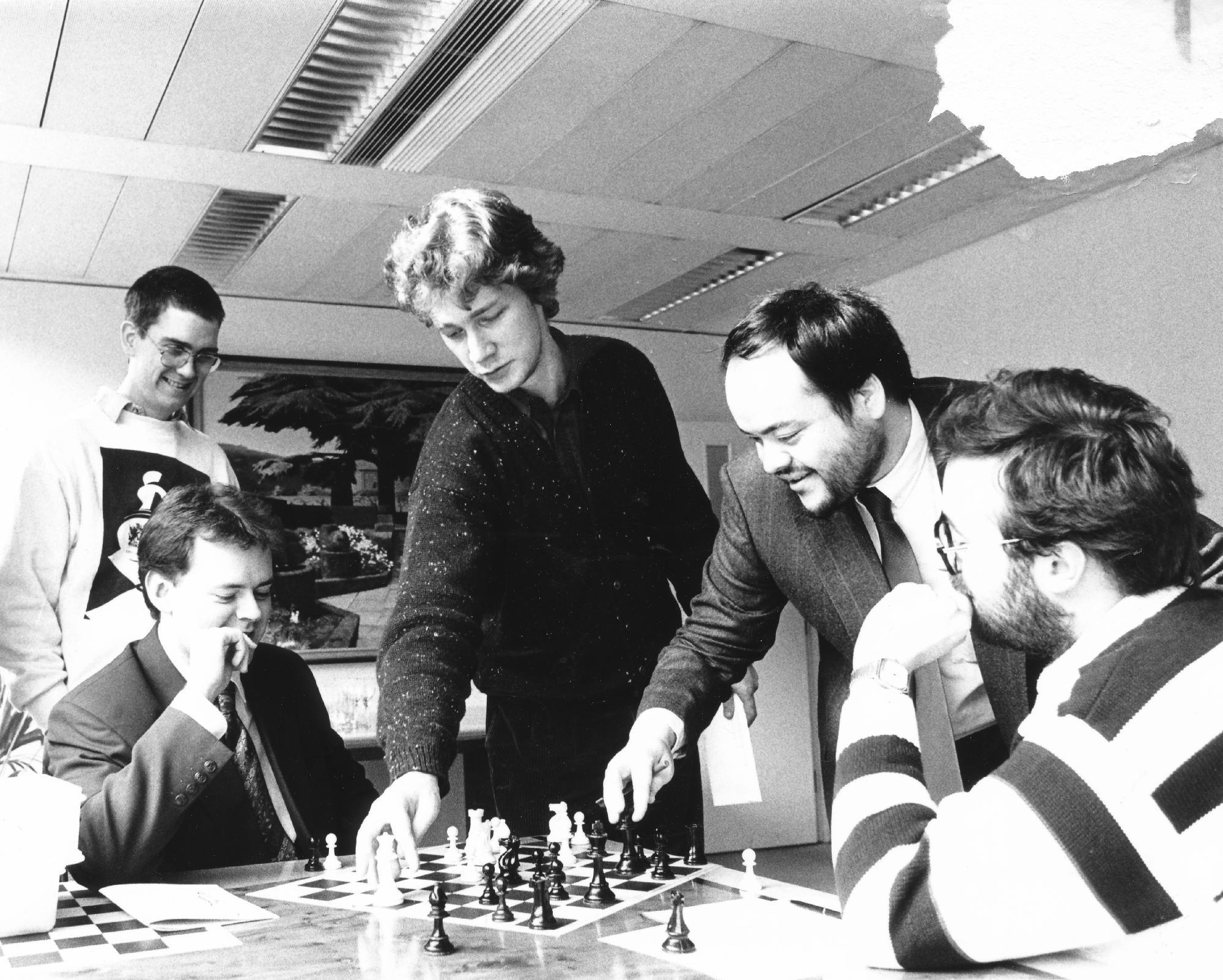 William Watson, Jonny Hector, Alexander Khalifman, Jonathan Tisdall and Nigel Davies at the 1991 Watson, Farley, Williams tournament in London.