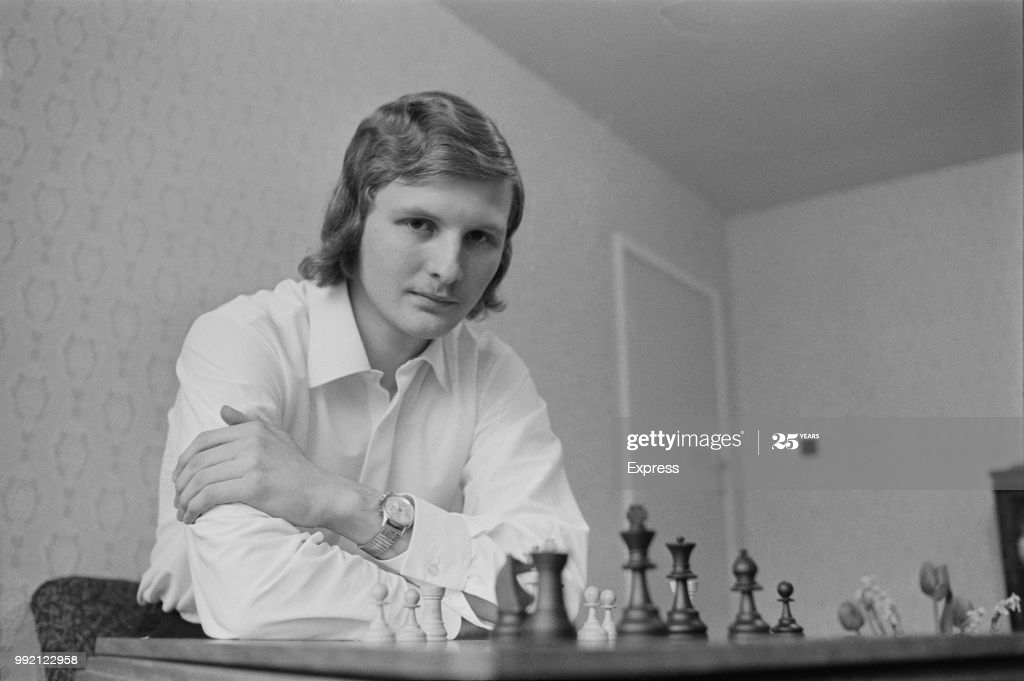 Soviet chess champion Boris Spassky during a contest, UK, 11th July News  Photo - Getty Images