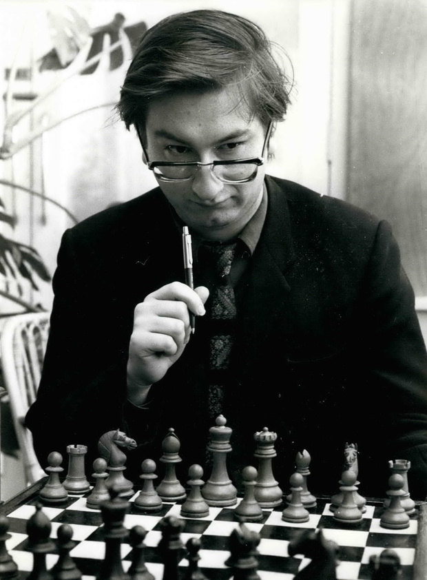 The chess games of Raymond Keene