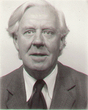 David Pritchard (19-x-1919 12-xii-2005), Passport photograph