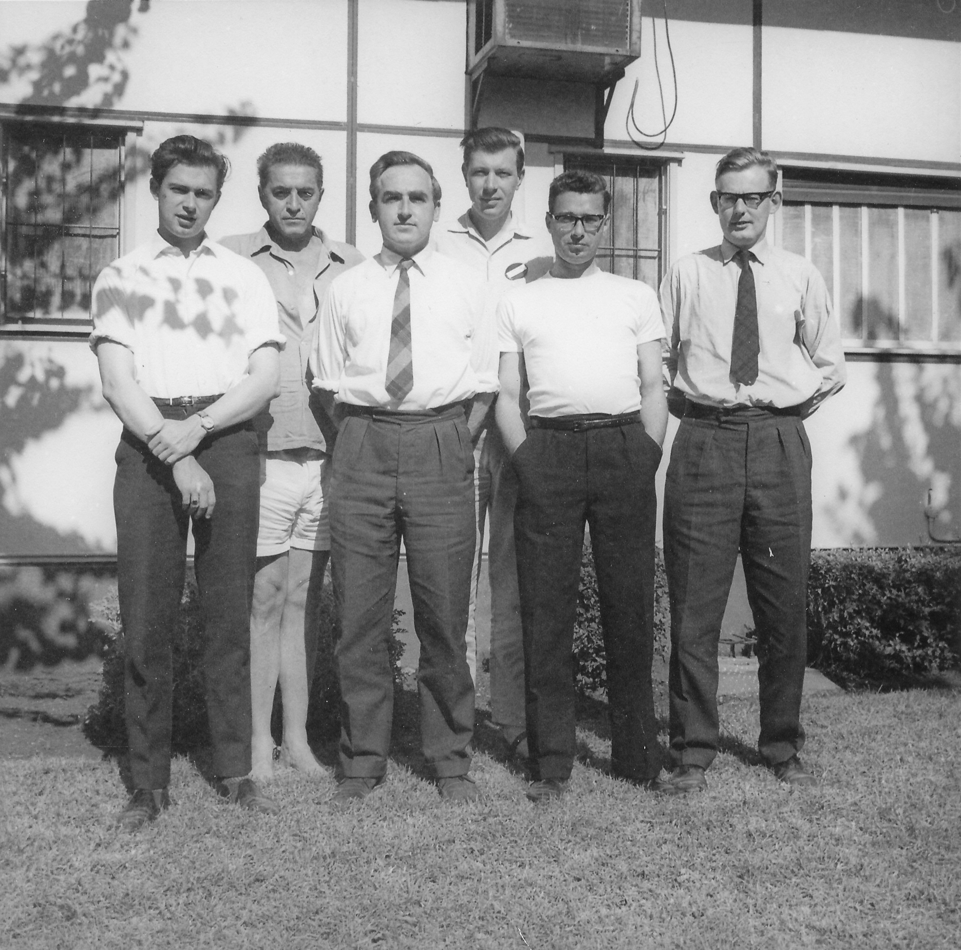 The 1964 England Olympiad (Tel Aviv) Team : Owen Hindle, Čeněk Kottnauer, Peter Clarke, Michael Franklin, Norman Littlewood & Michael Haygarth