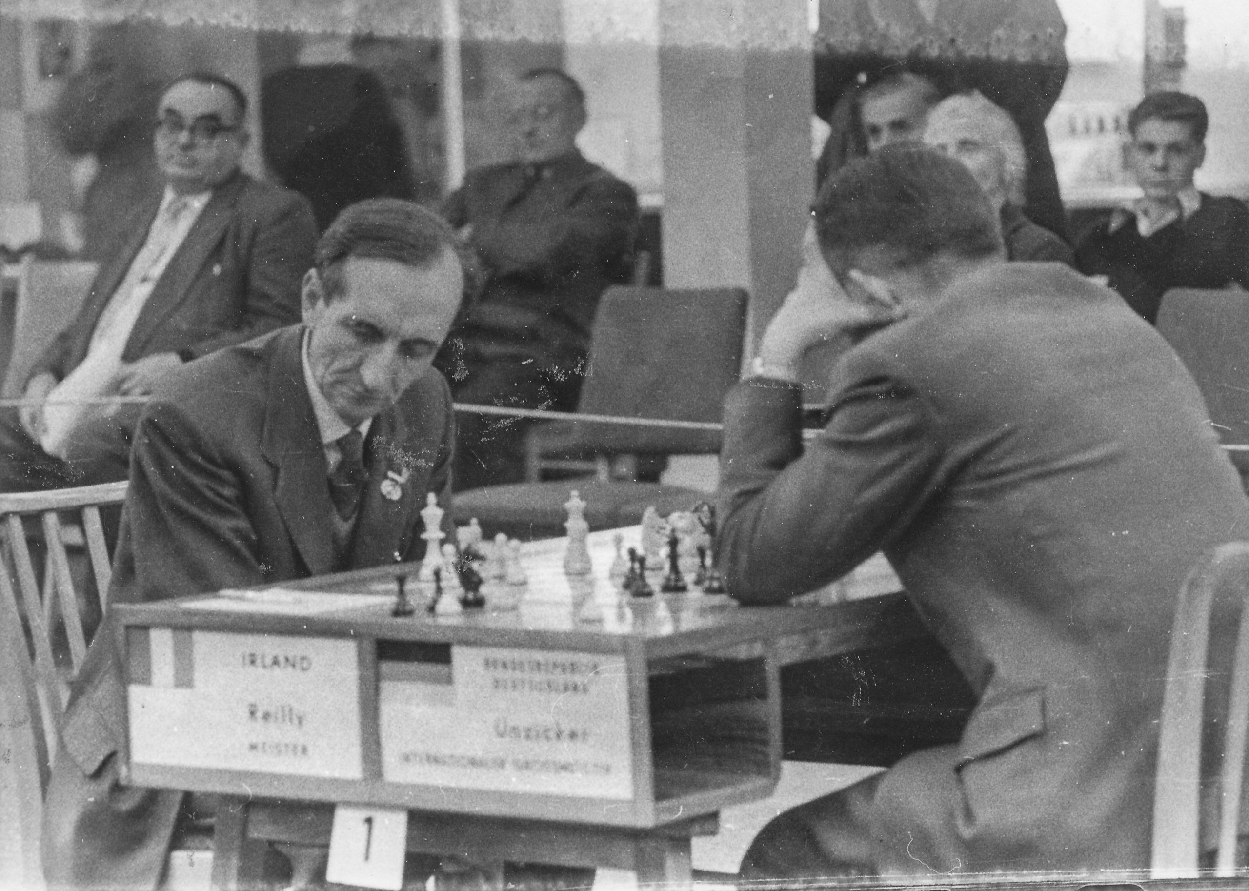 Brian Reilly playing Wolfgang Unzicker on board 1 during the preliminaries of the 1960 Leipzig Olympiad.