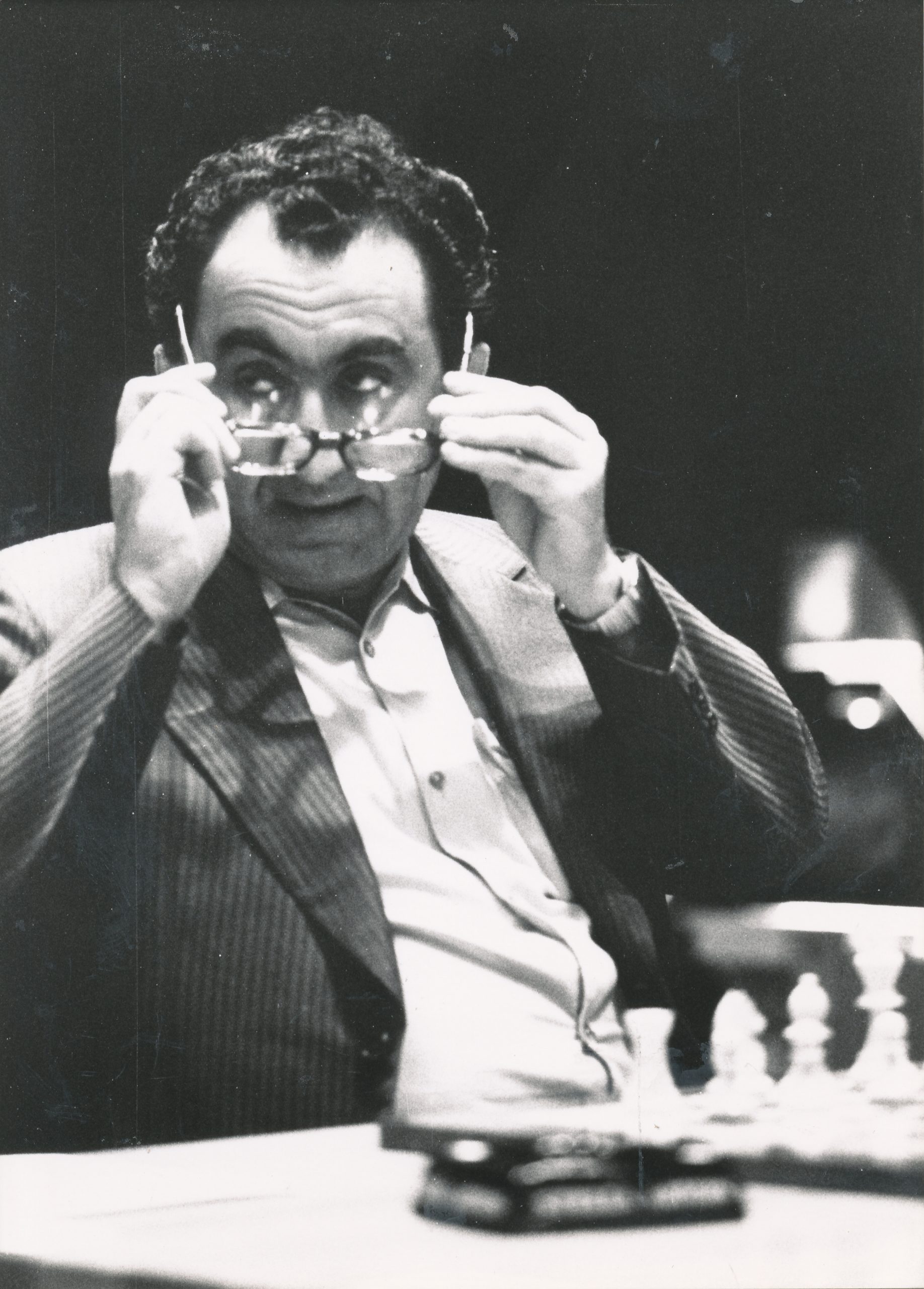 Mikhail Tal's Immortal Game - 1965 Candidates Tournament vs Larsen